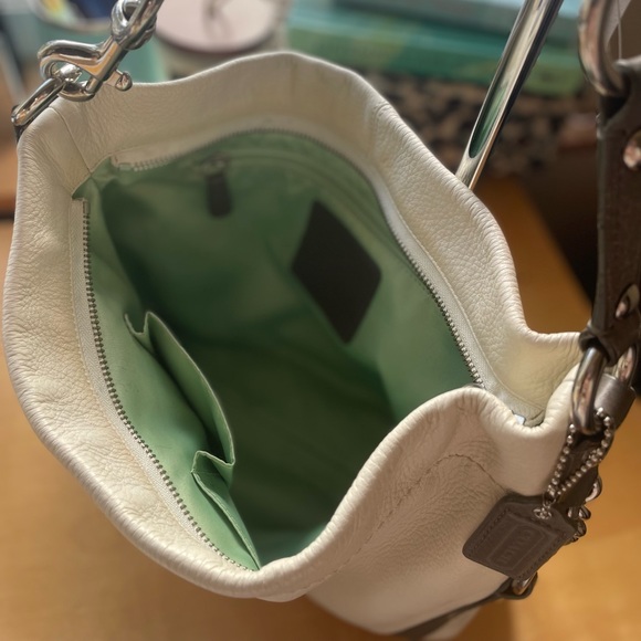 Coach Carley Ivory Leather Shoulder Bag; EUC - Picture 4 of 16